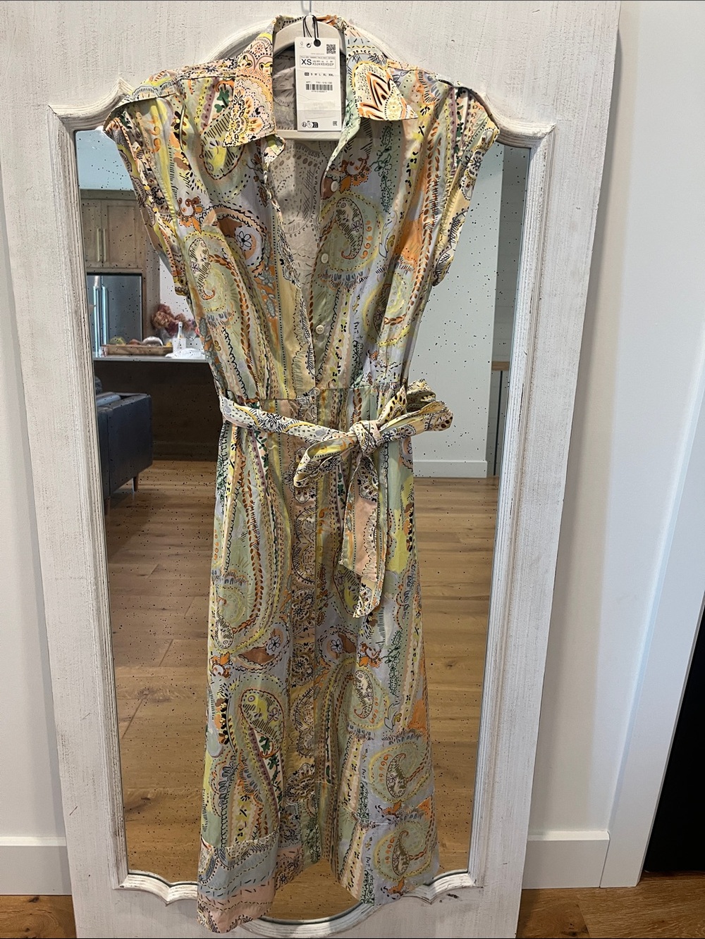 ZARA Pastel Paisley Button-Down dress in Peach, Mint, Yellow, Cream